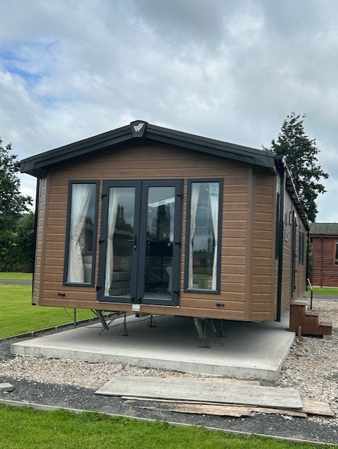 Willerby Sheraton 42x14: Static Caravans for Sale on Caravan Parks, Penrith, Cumbria and the Lake District Large Image 2