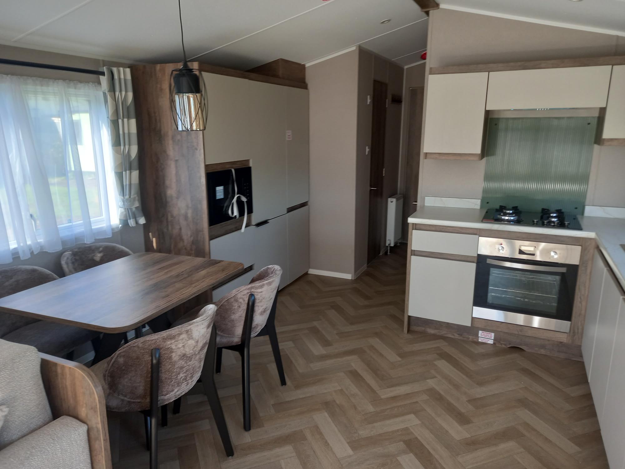 Willerby Leven: New Static Caravans for Sale from ABI, Swift & Willerby, Langley Moor, Durham Large Image 2