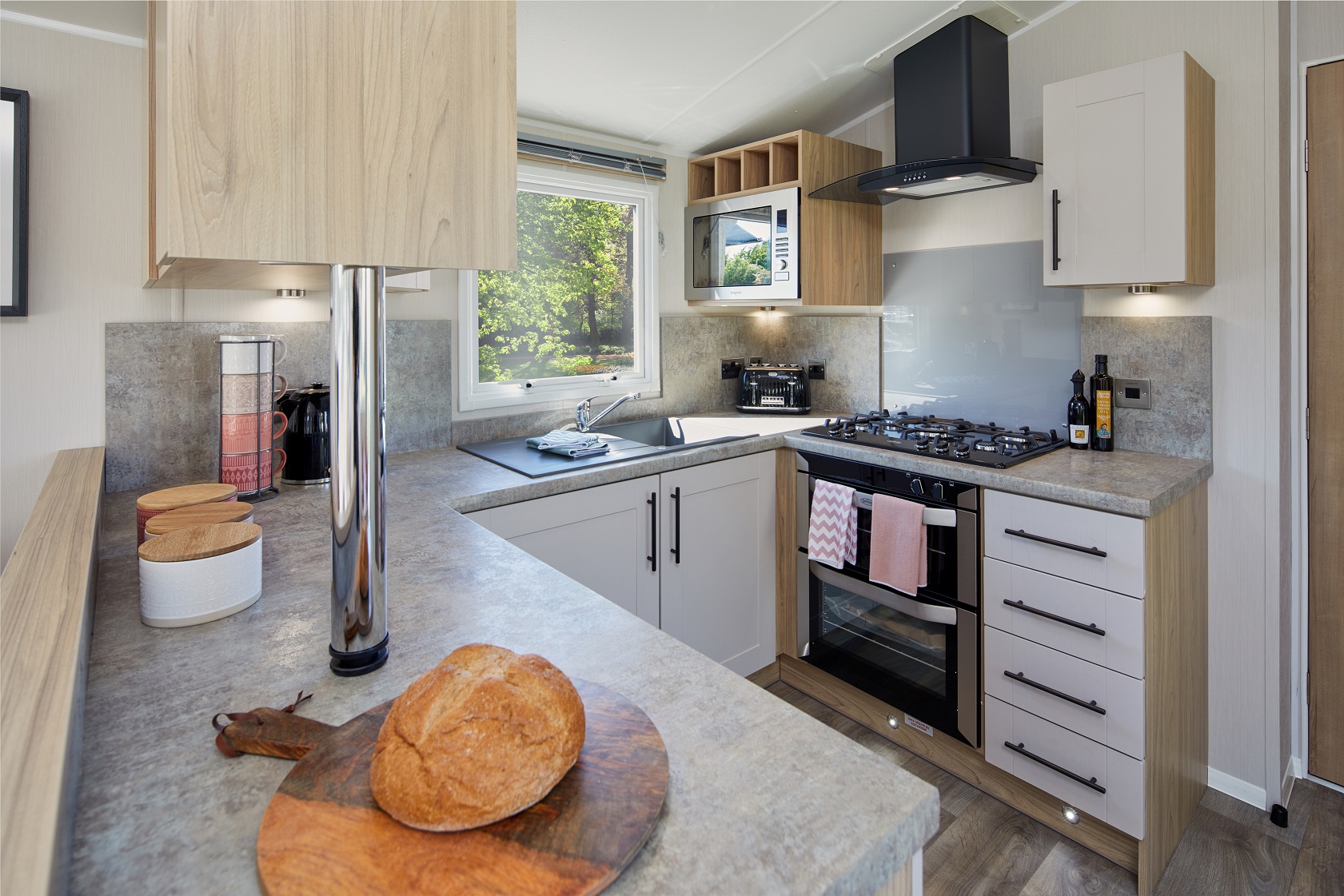 Willerby Manor: New Static Caravans for Sale, Bamburgh, Northumberland Large Image 3