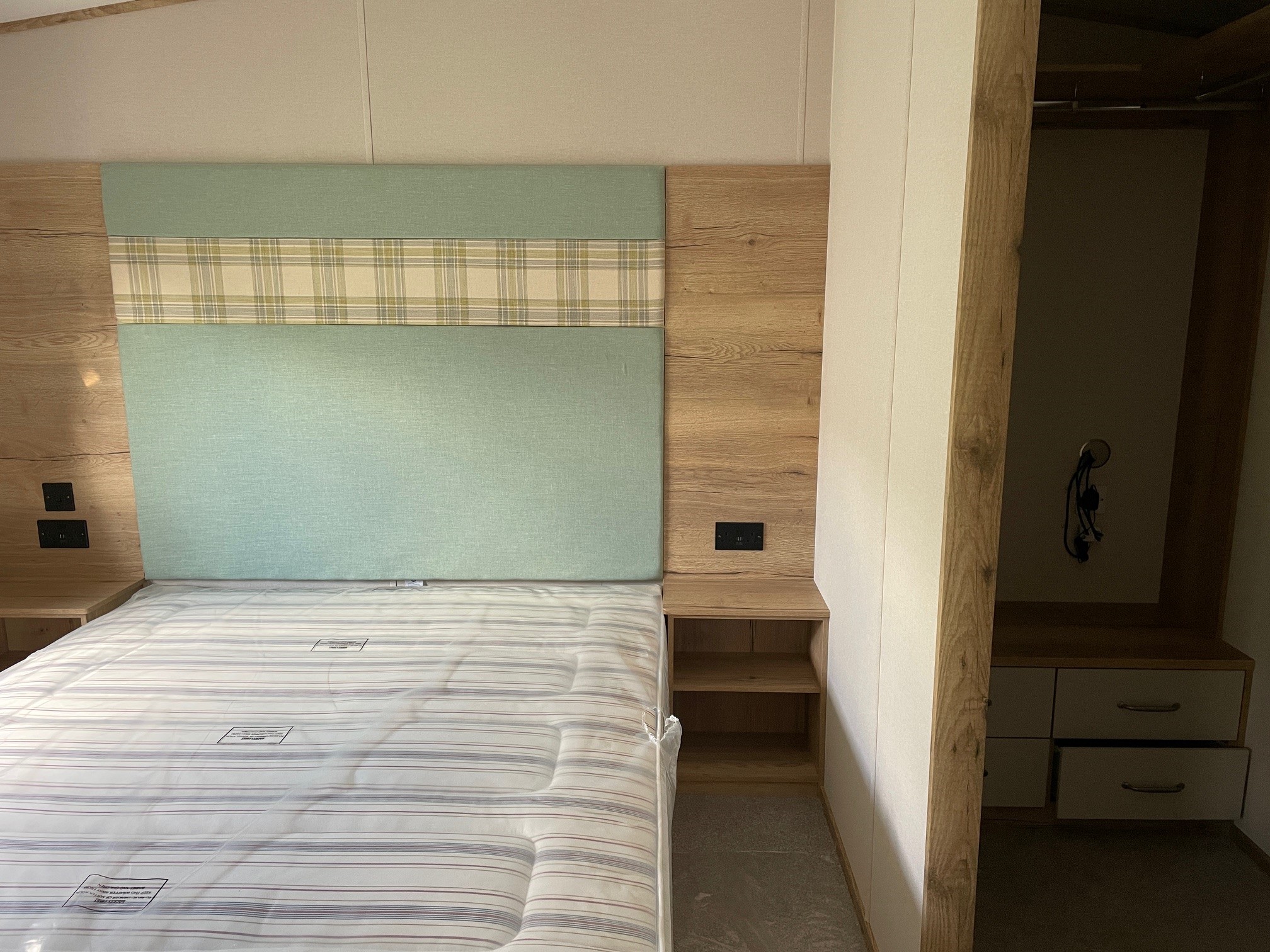 ABI Ideal Retreat: New Static Caravans for Sale, Rothbury, Northumberland Large Image 4