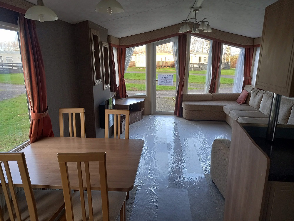 2011 Willerby Granada | Ideal Caravans Adderstone Large Image 1