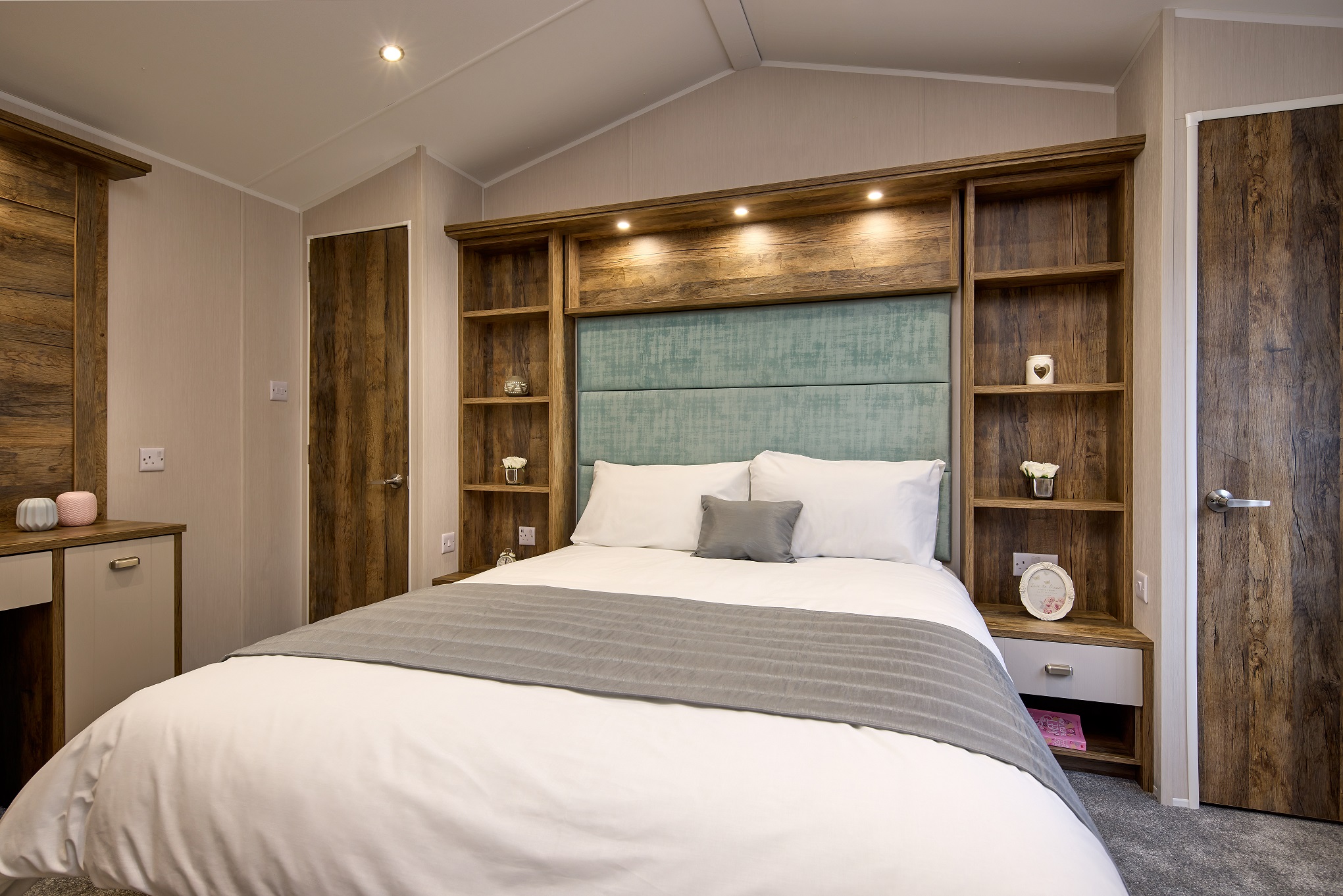 Willerby Sheraton Lodge: New Static Caravans for Sale, Nidderdale, North Yorkshire Large Image 3