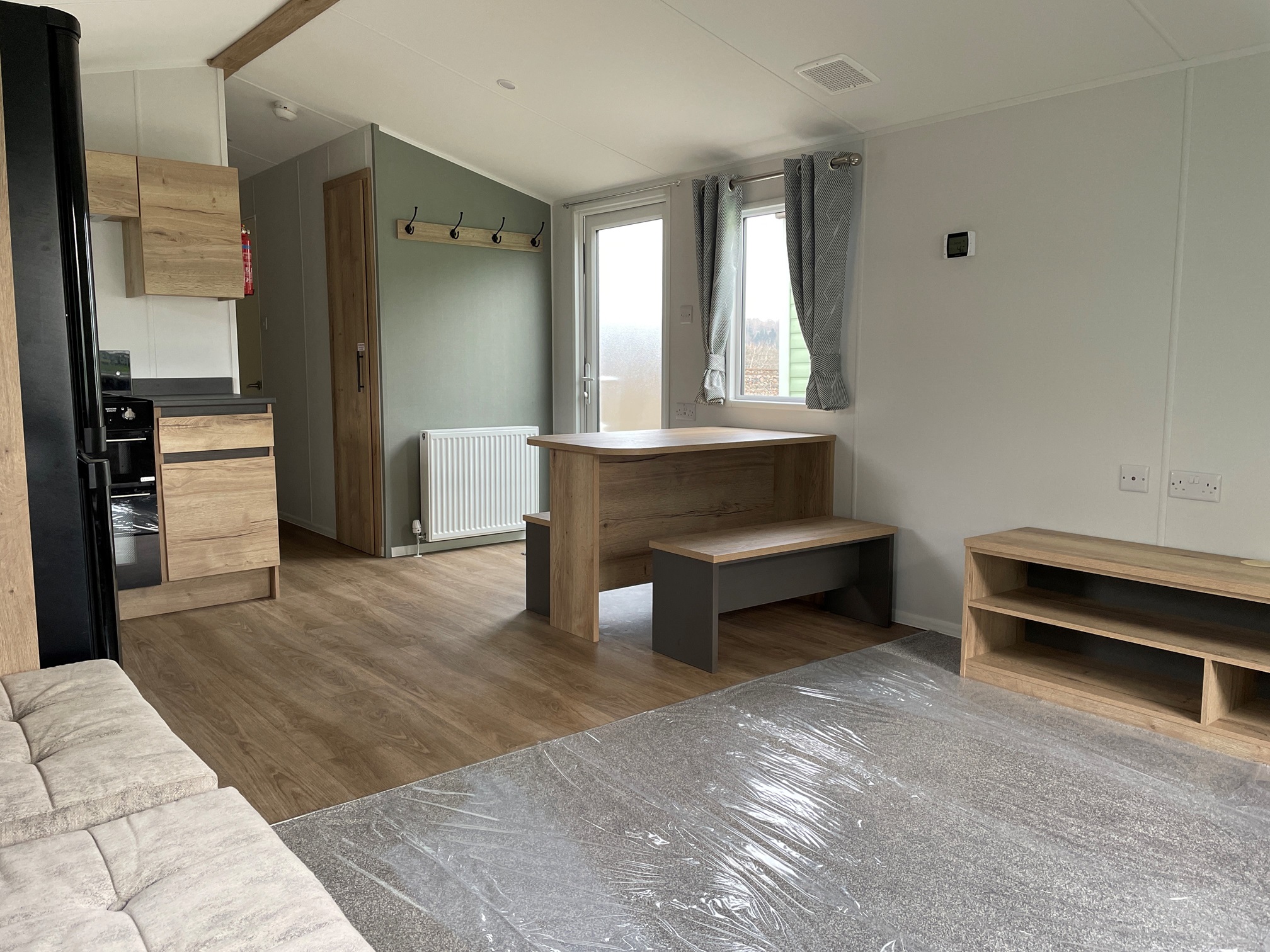 Willerby Ellerton Extra: Static Caravans for Sale on Caravan Parks, Knaresborough, North Yorkshire Large Image 2