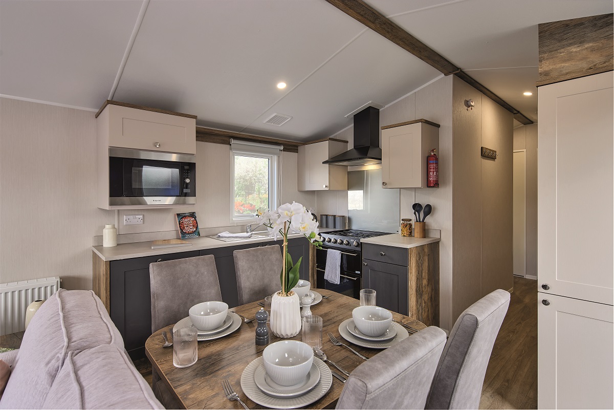 Willerby Malton MK2: New Static Caravans for Sale, Langley Moor, Durham Large Image 3