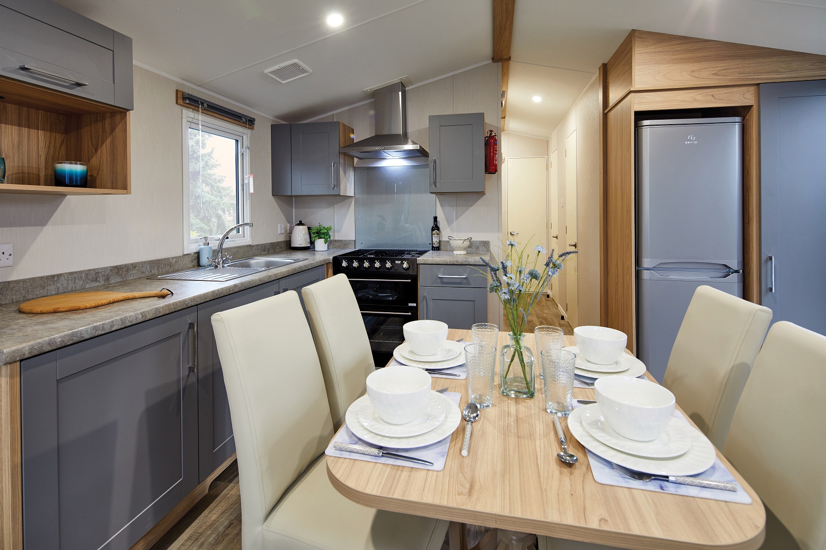 2023 Willerby Malton | Ideal Caravans Large Image 2