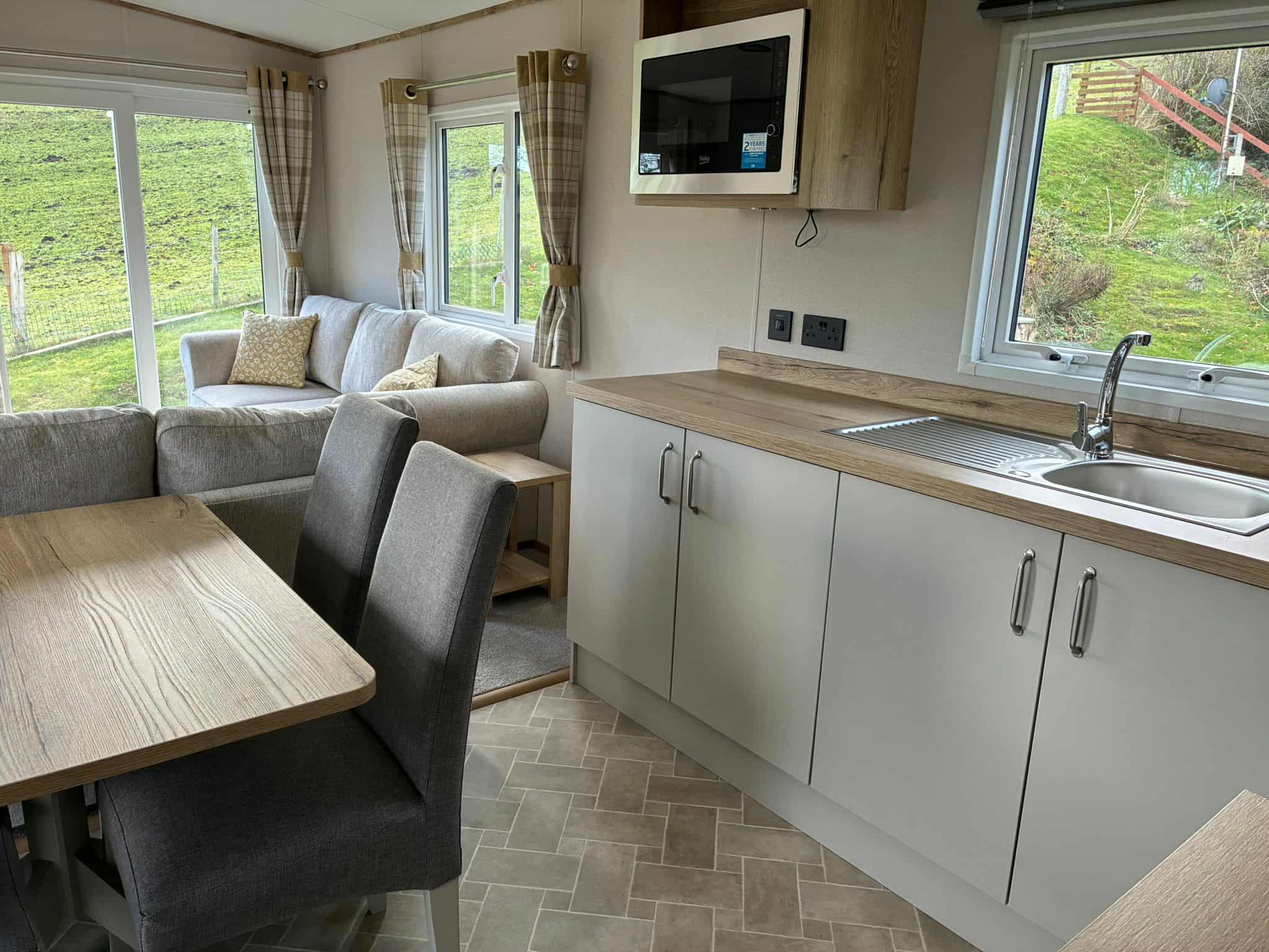 2025 ABI Ideal Retreat | Ideal Caravans Adderstone Showground Large Image 4