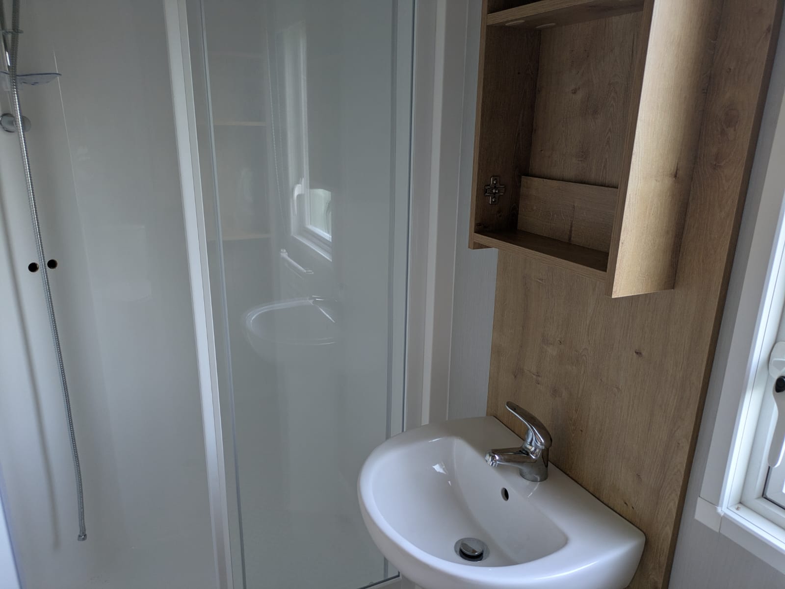 Willerby Sierra 2024 | Ideal Caravans Langley Moor Large Image 2