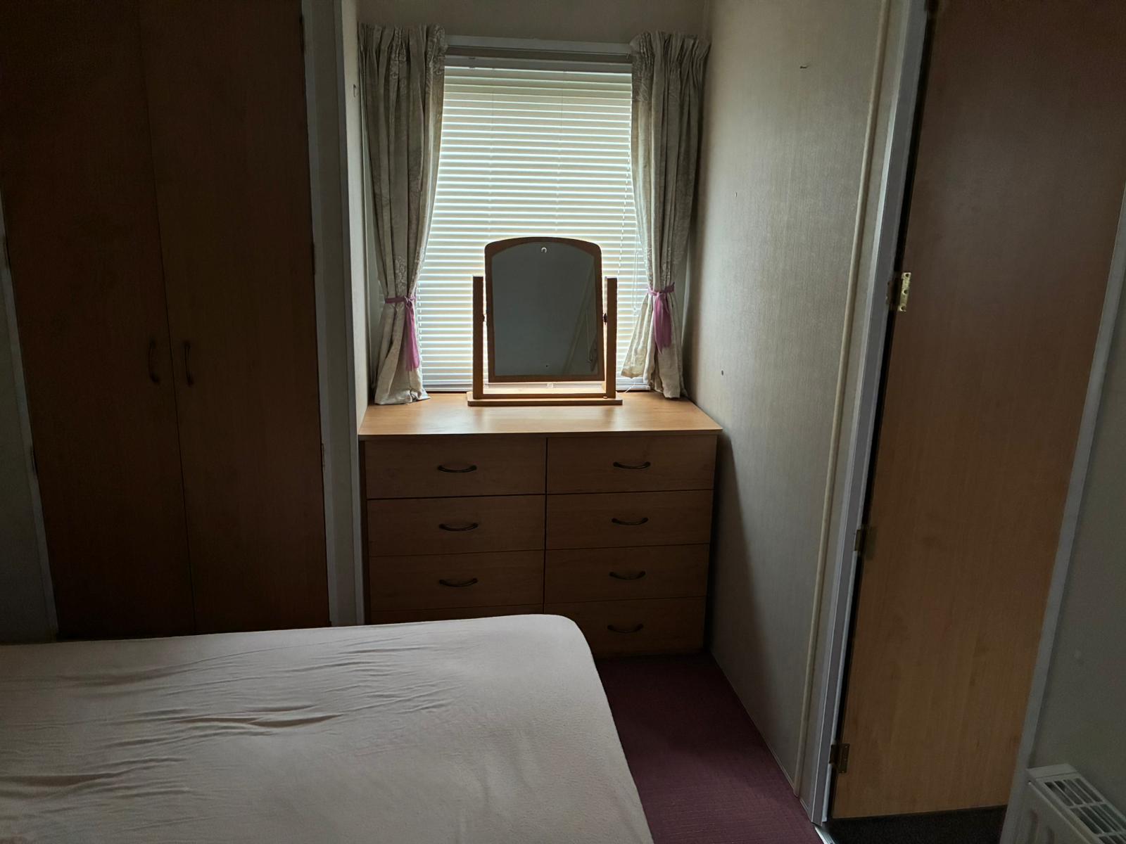 2005 Cosalt Riviera Las Palmas | 2 Bed Caravan at Seldom Seen Park Large Image 3