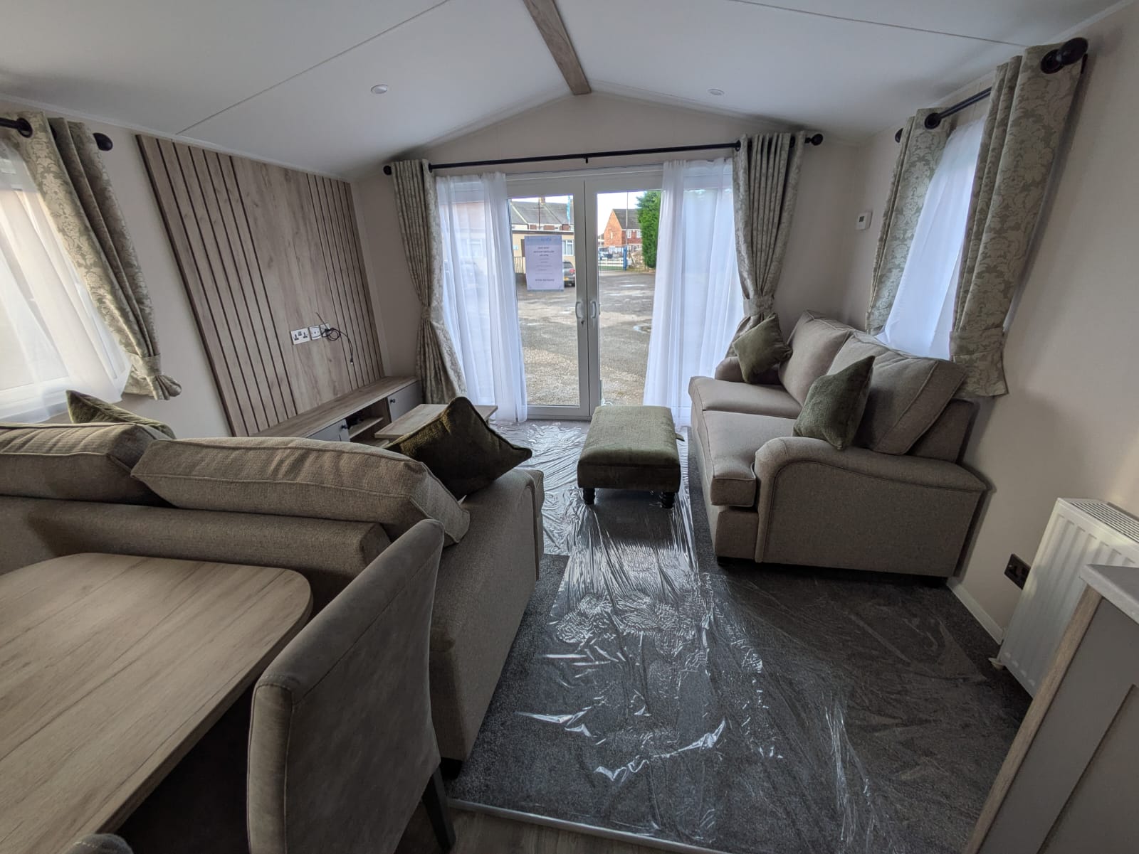 2026 Willerby Malton Special (ZSA) for Sale | Adderstone Showground | Ideal Caravans Large Image 1