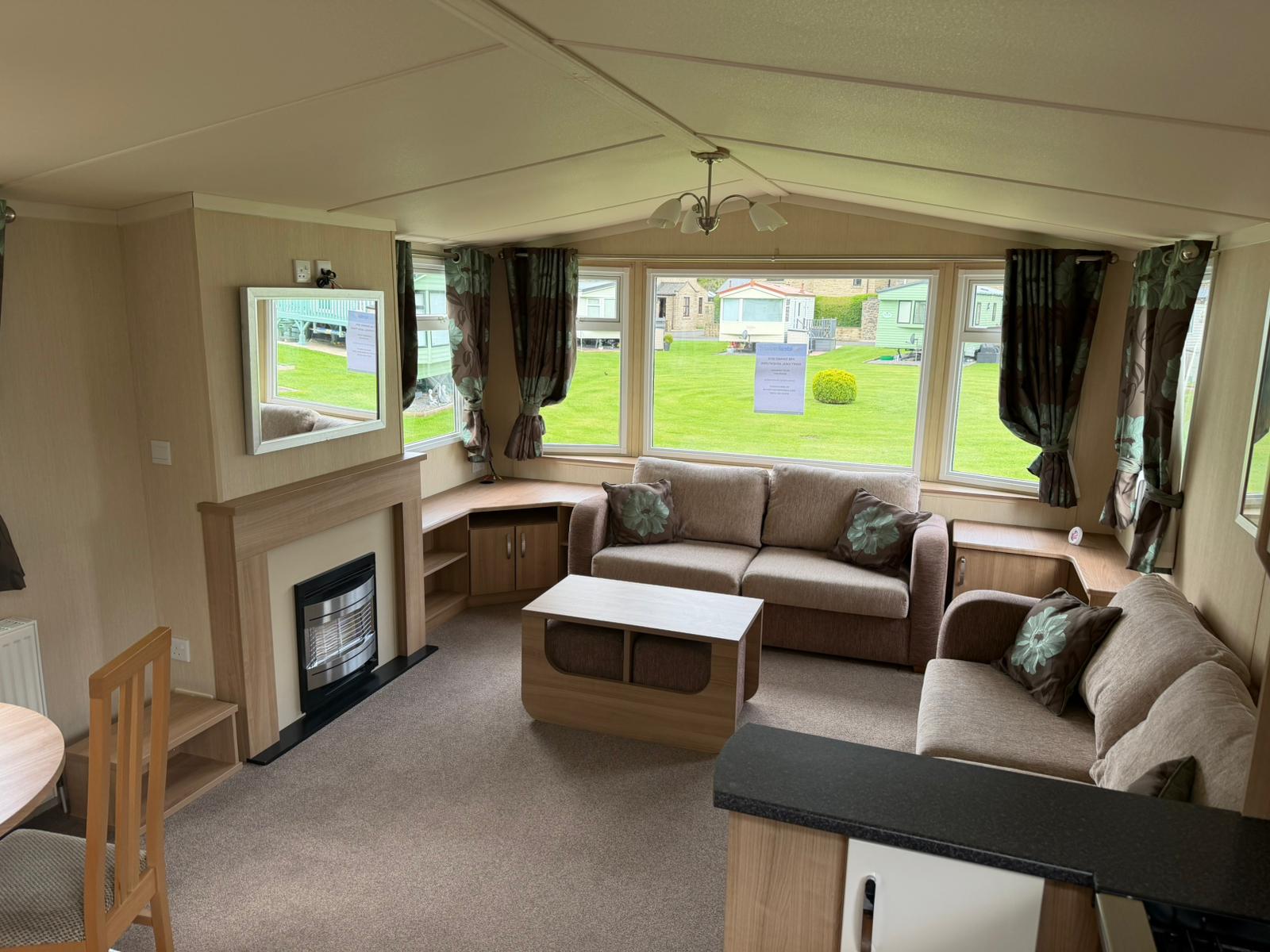 Pre-Owned 2015 Ideal Adventurer 35x12 2 Bed for Sale at Stanhope Caravan Park Large Image 4