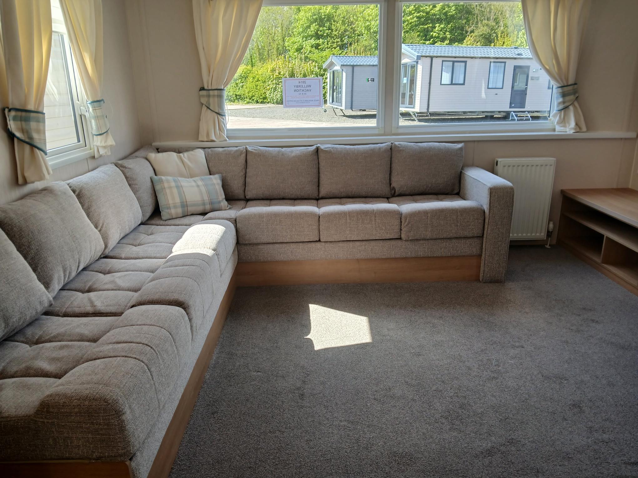 Temporary Accommodation Caravan | 2014 Willerby Vacation 3 Bed For Sale Large Image 1