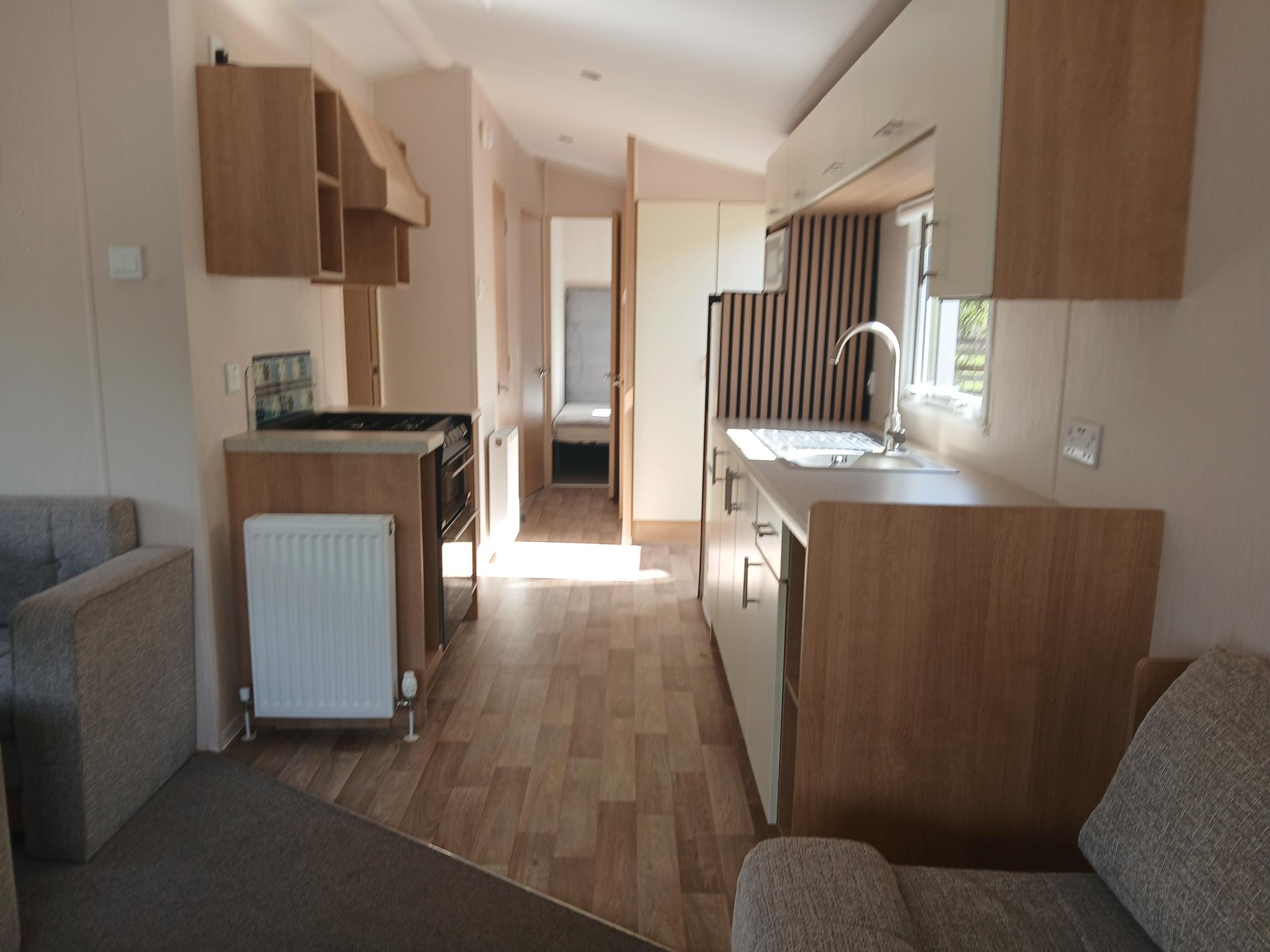 Temporary Accommodation Caravan | 2014 Willerby Vacation 3 Bed For Sale Large Image 3