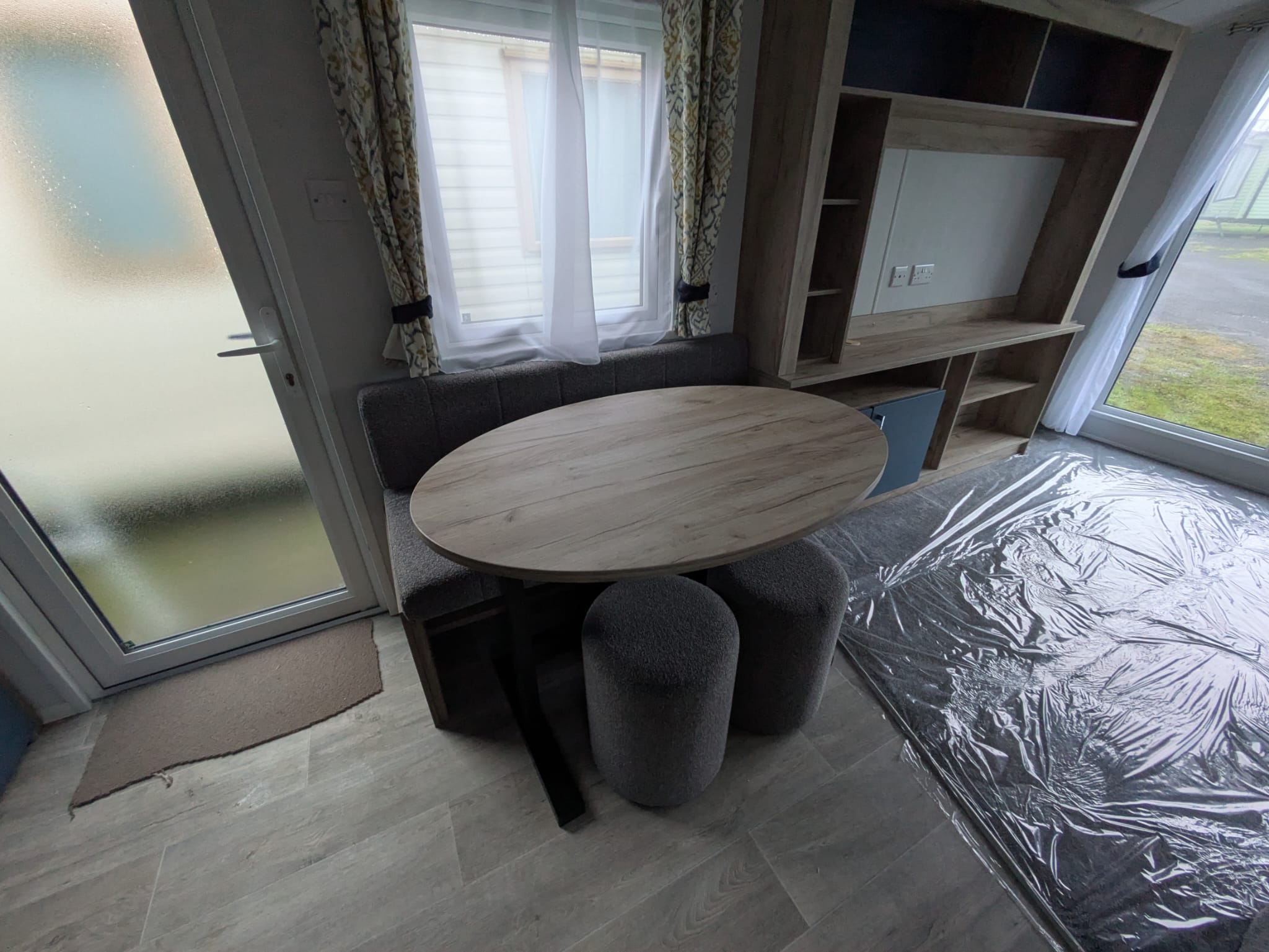 2026 Willerby Ashford | Jet Miners Inn | Ideal Caravans Large Image 2