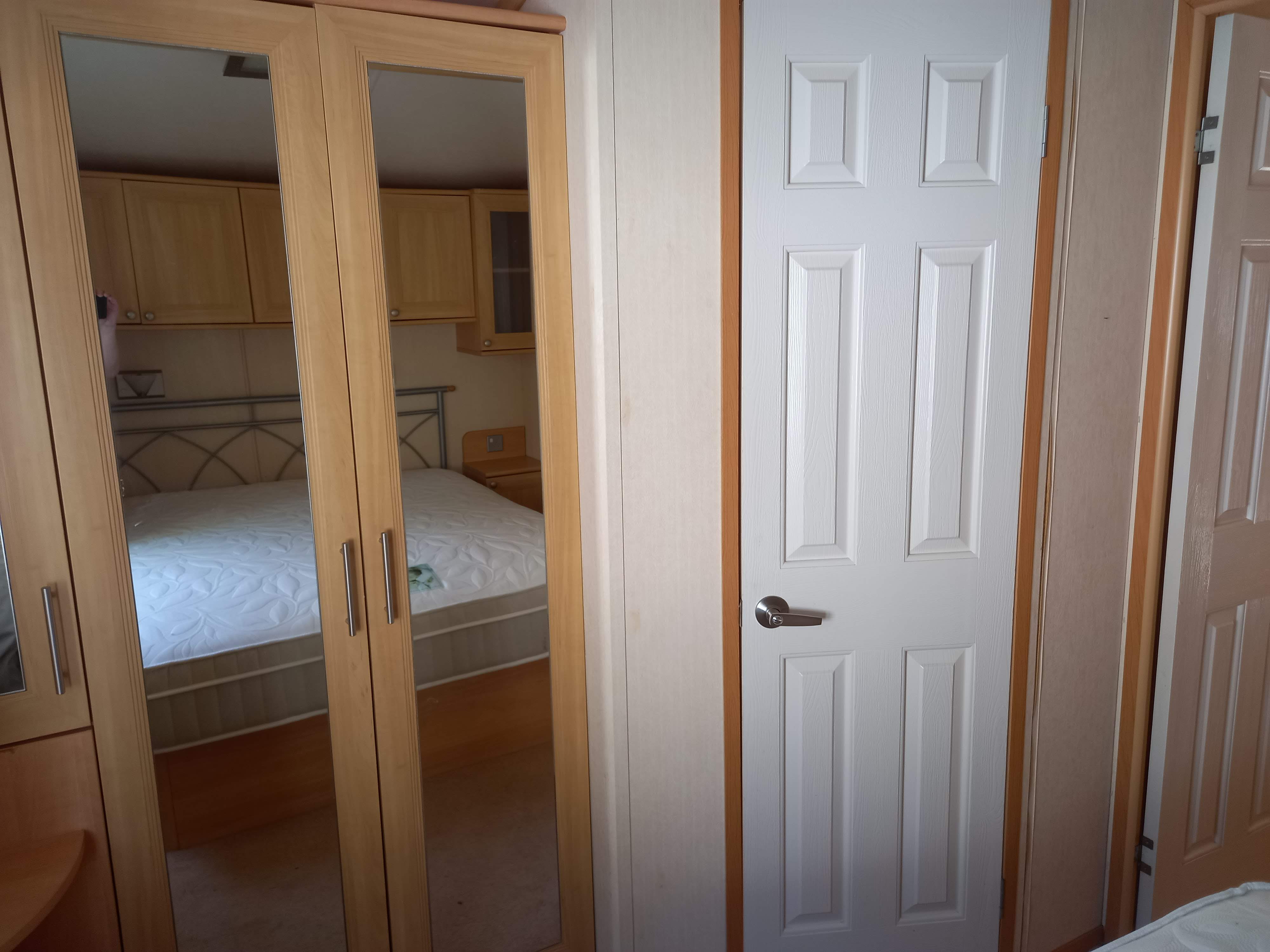 Swift Debut ES: Static Caravans for Temporary Living, Self-Build & Renovation, Adderstone, Belford Large Image 4