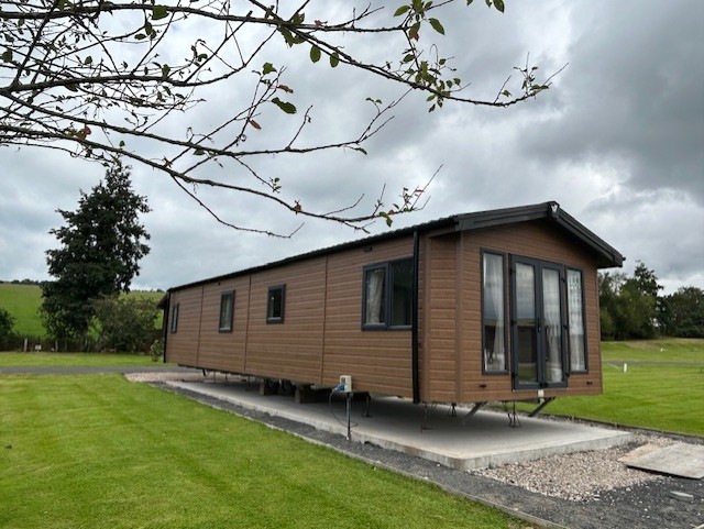 Willerby Sheraton 42x14: Static Caravans for Sale on Caravan Parks, Penrith, Cumbria and the Lake District Image 3