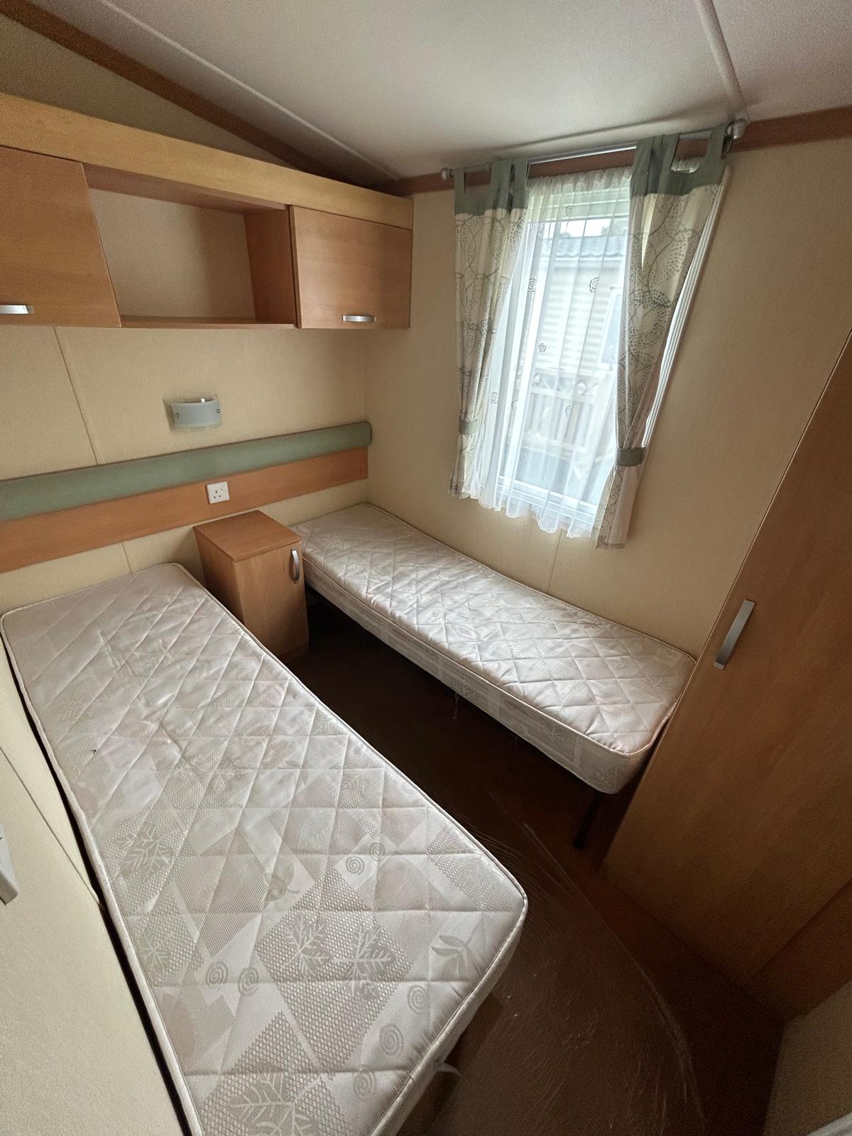 Swift Burgundy: Static Caravans for Sale on Caravan Parks, Hexham, Northumberland Image 5