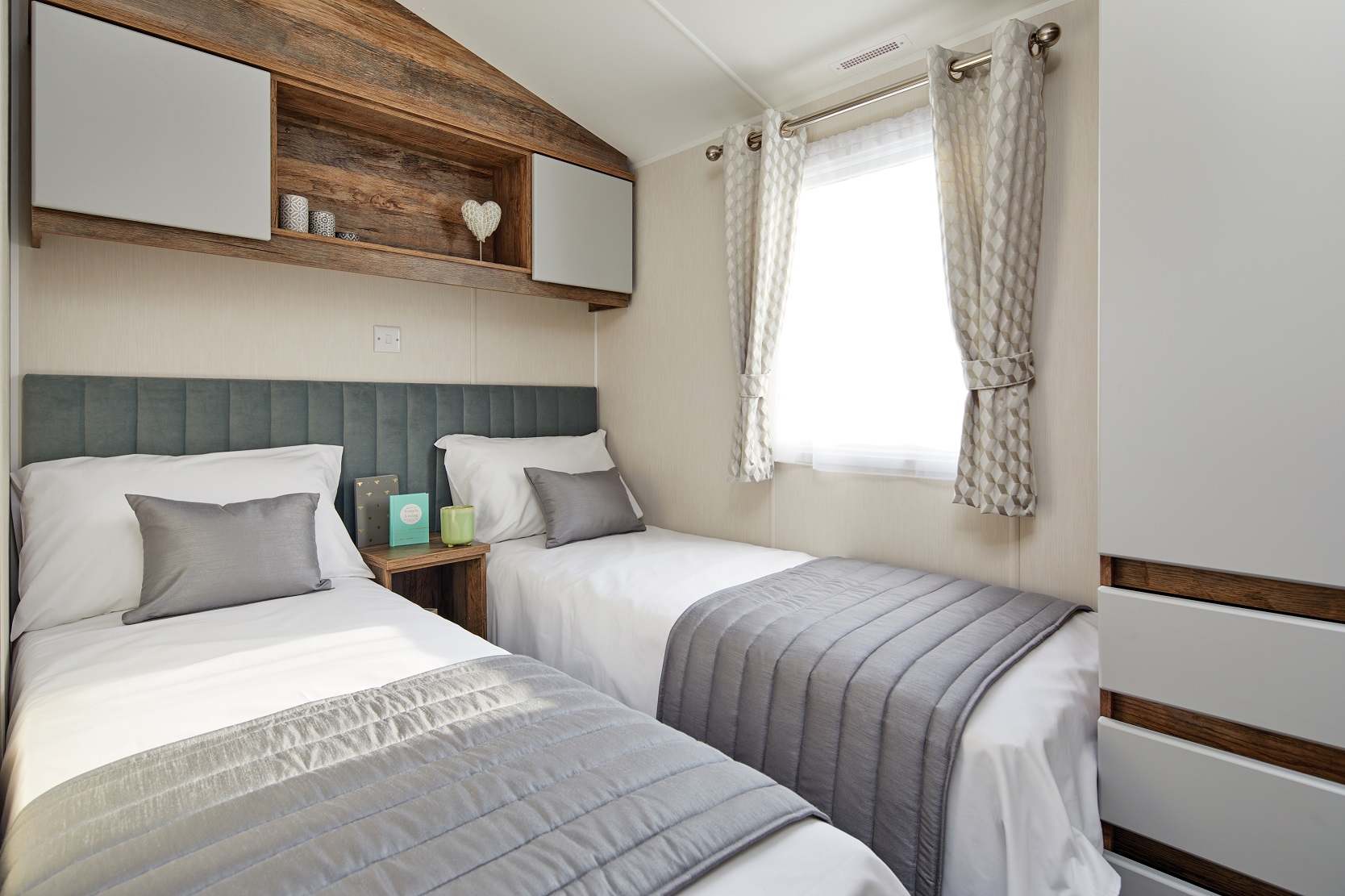 Willerby Brookwood: New Static Caravans for Sale, Langley Moor, Durham Image 2