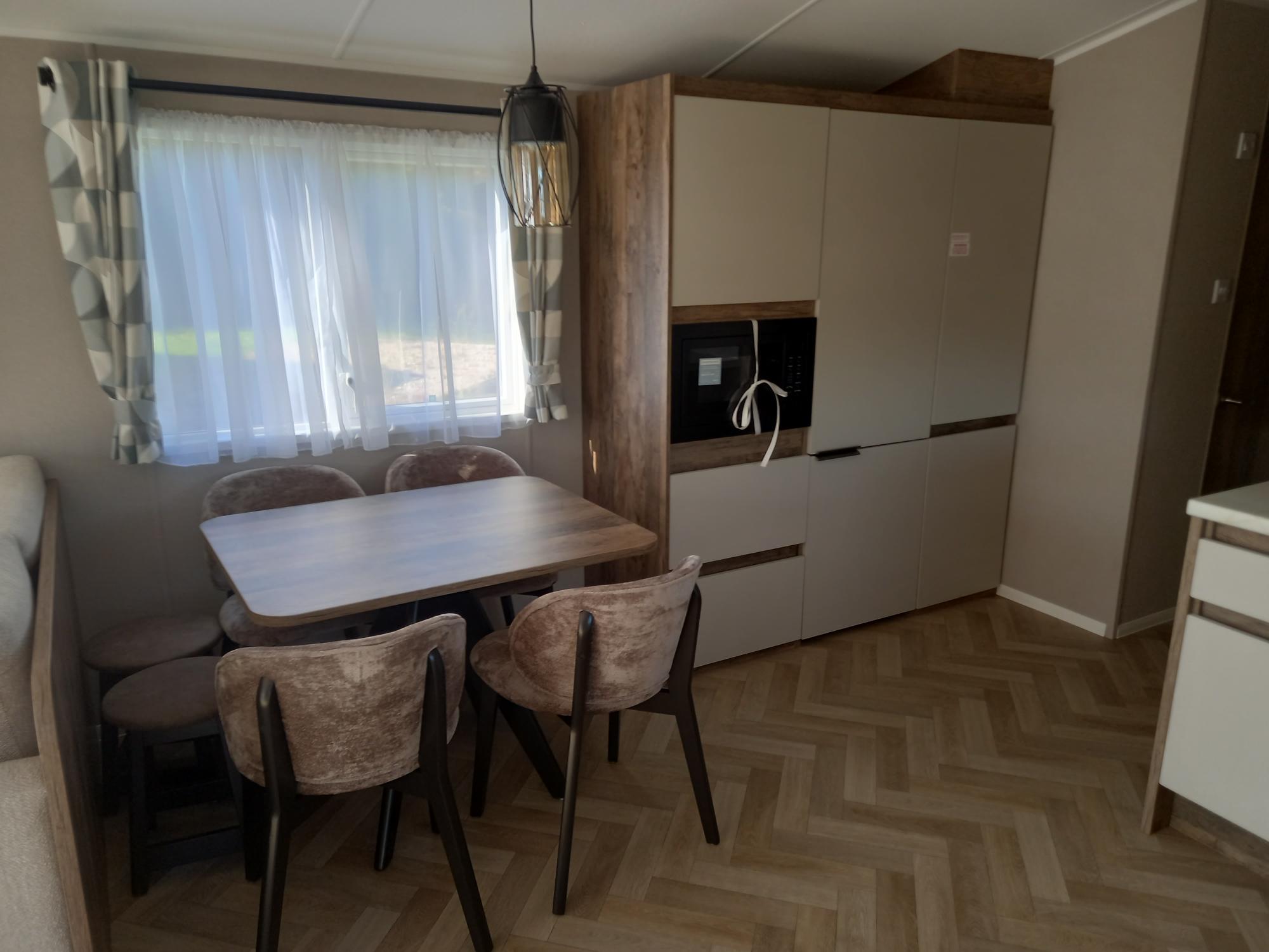 Willerby Leven: New Static Caravans for Sale from ABI, Swift & Willerby, Langley Moor, Durham Image 4