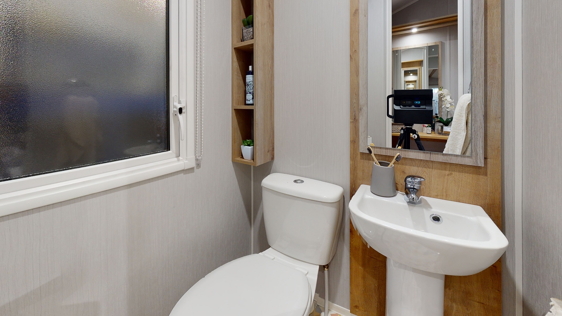 Willerby Sierra MK8: New Static Caravans for Sale, Langley Moor, Durham Image 4