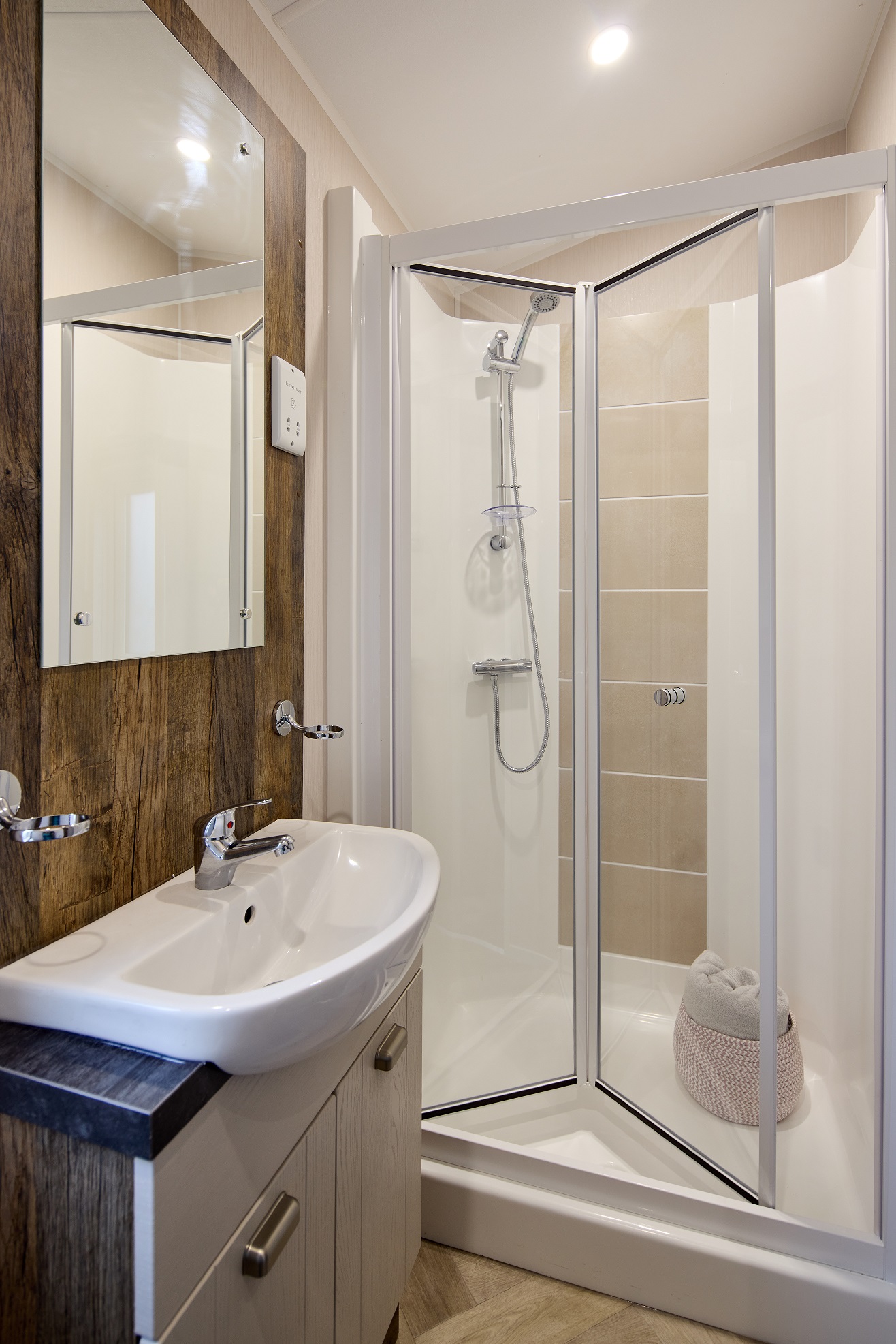 Willerby Sheraton Lodge: New Static Caravans for Sale, Nidderdale, North Yorkshire Image 1