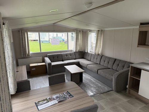 2025 Swift Royan at The Butts, Stanhope | Ideal Caravans Image 1