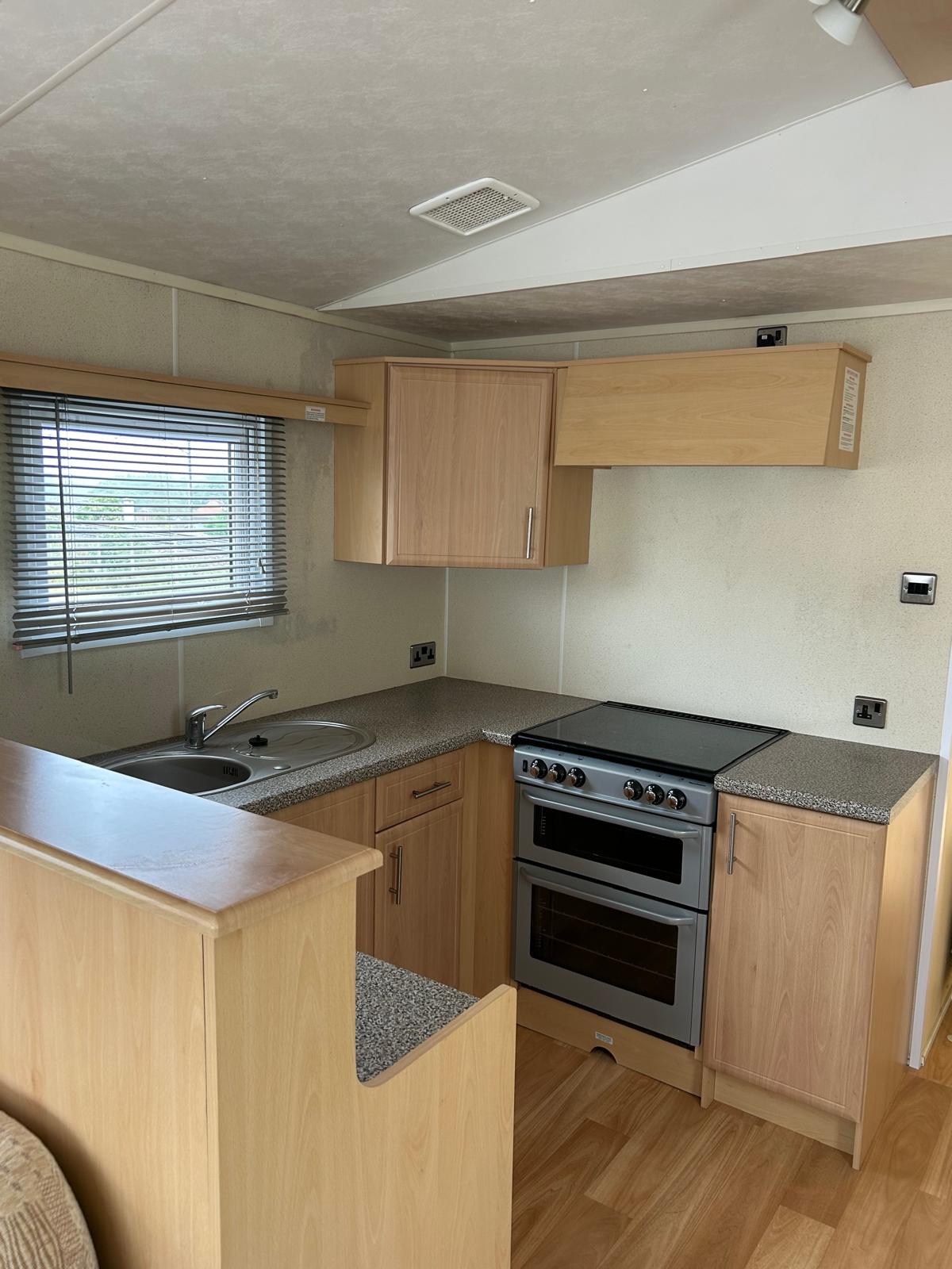 Arronbrook Atlantis  Twin Bedroom Caravan North Image 4