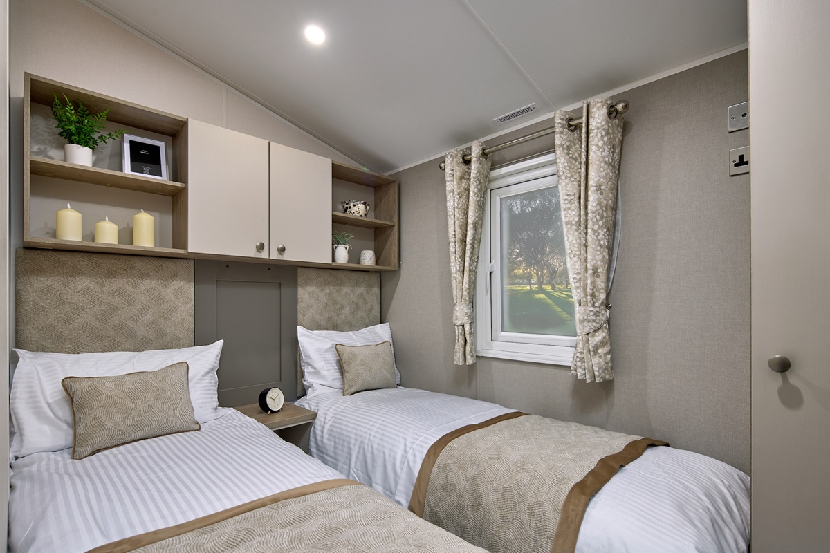 2026 Willerby Salisbury | Ideal Caravans Adderstone Showground Image 3