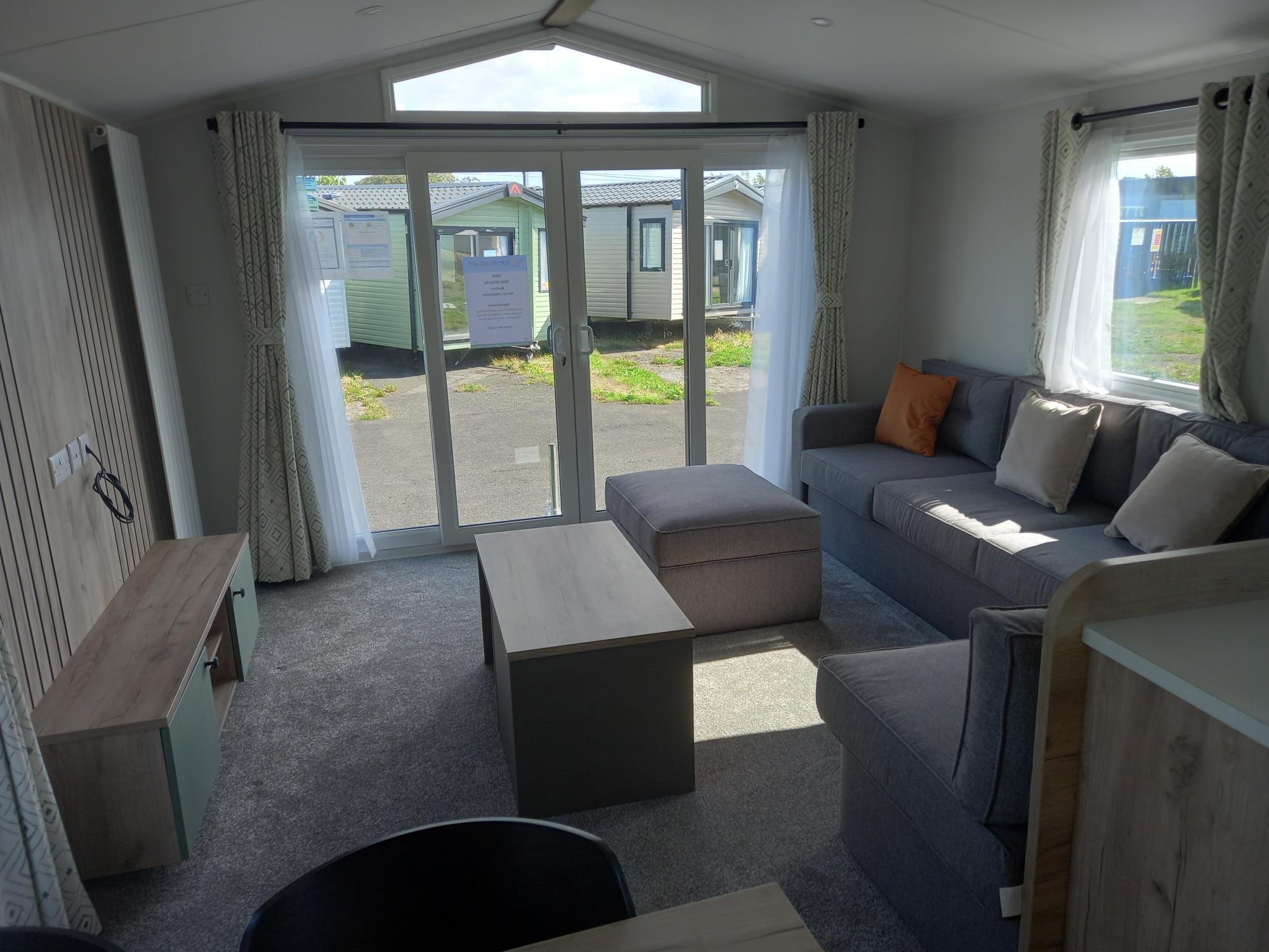 2025 Willerby Buxton 40x12 Holiday Home | Ideal Caravans Durham Image 2