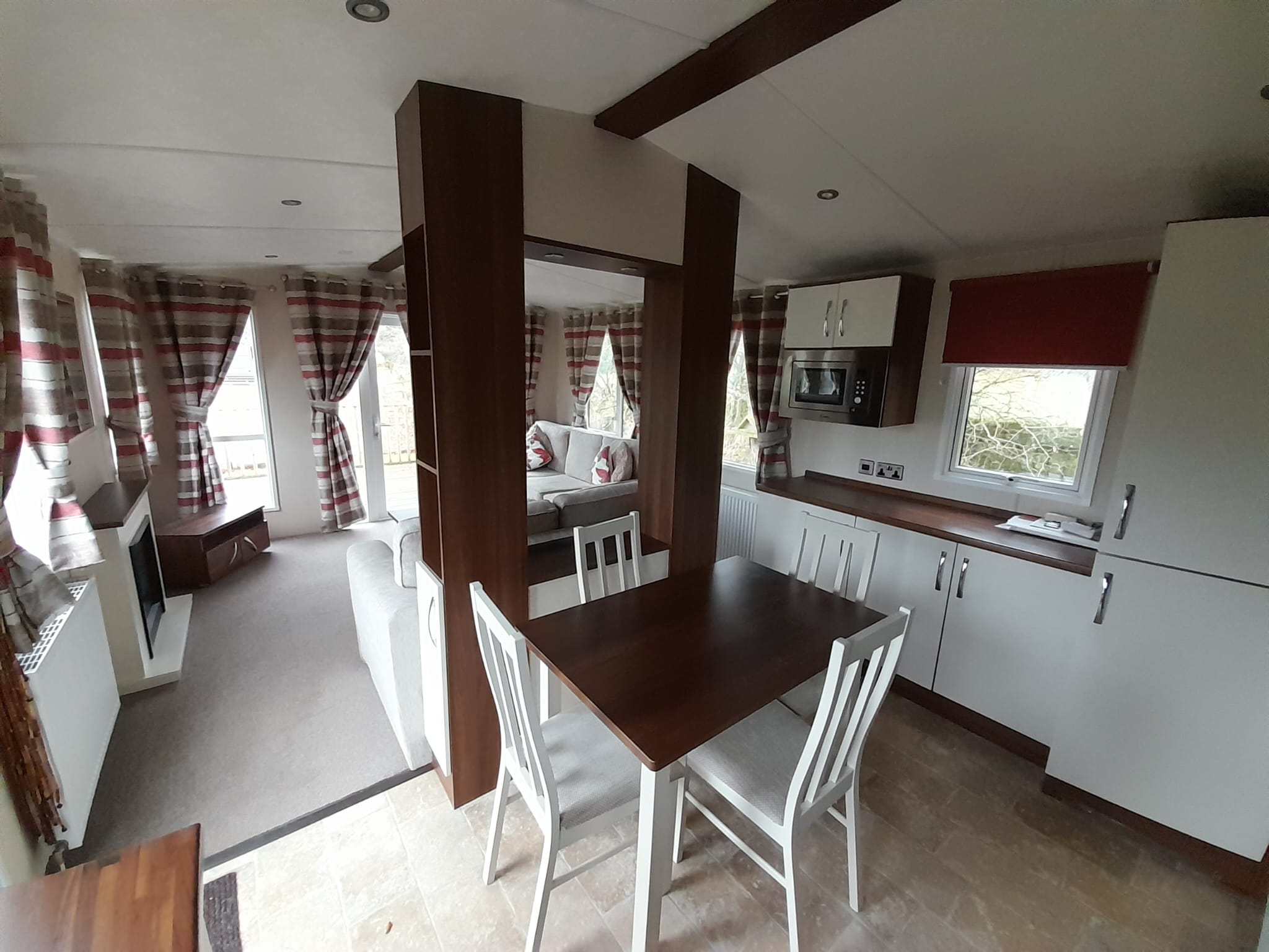 2017 Victory Grovewood 38x12 (2 Bed) | Ideal Caravans Image 3