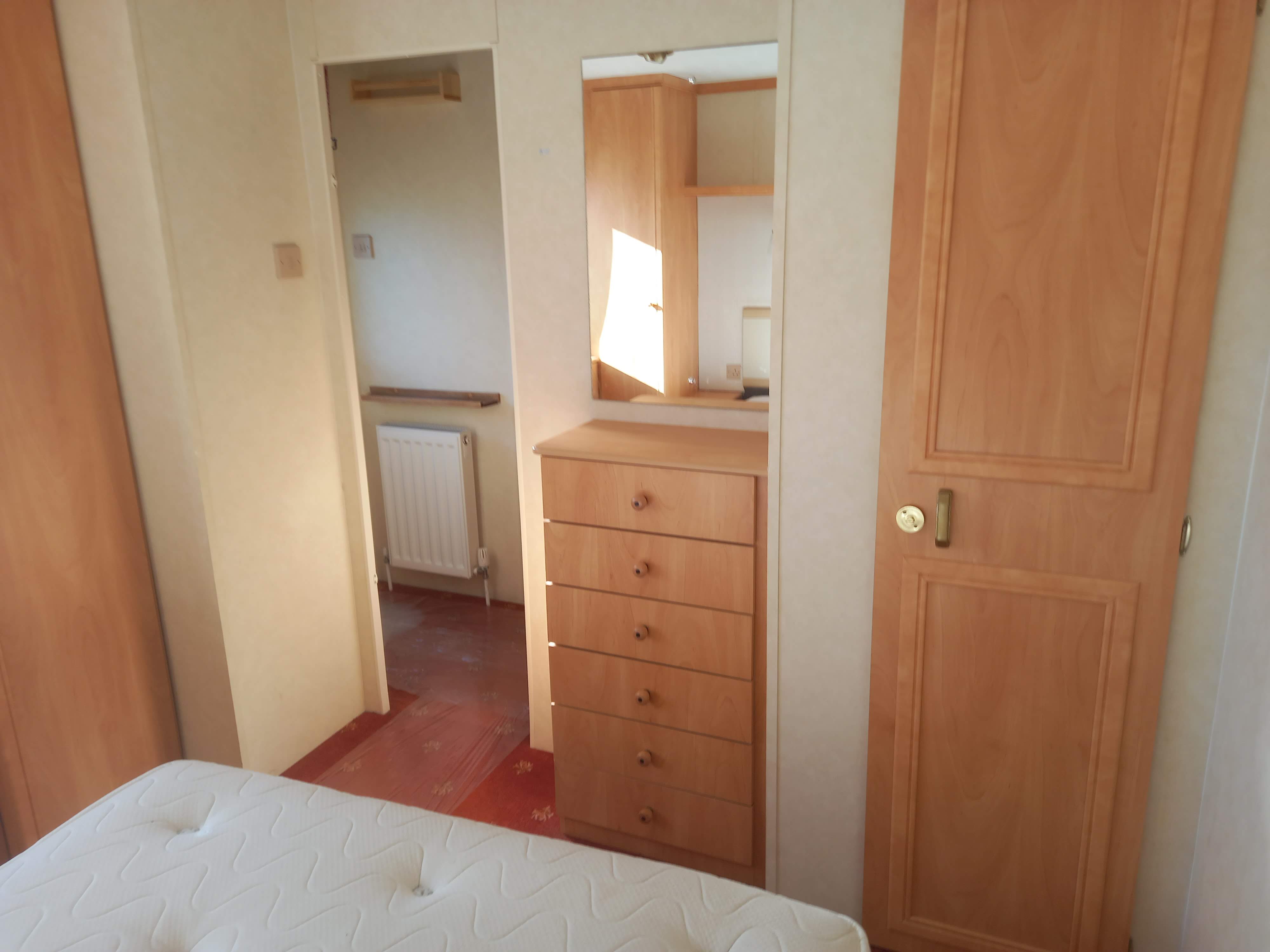 2004 Carnaby Freestyle 35x12 2 Bed | �9,995 | Ideal Caravans Image 1