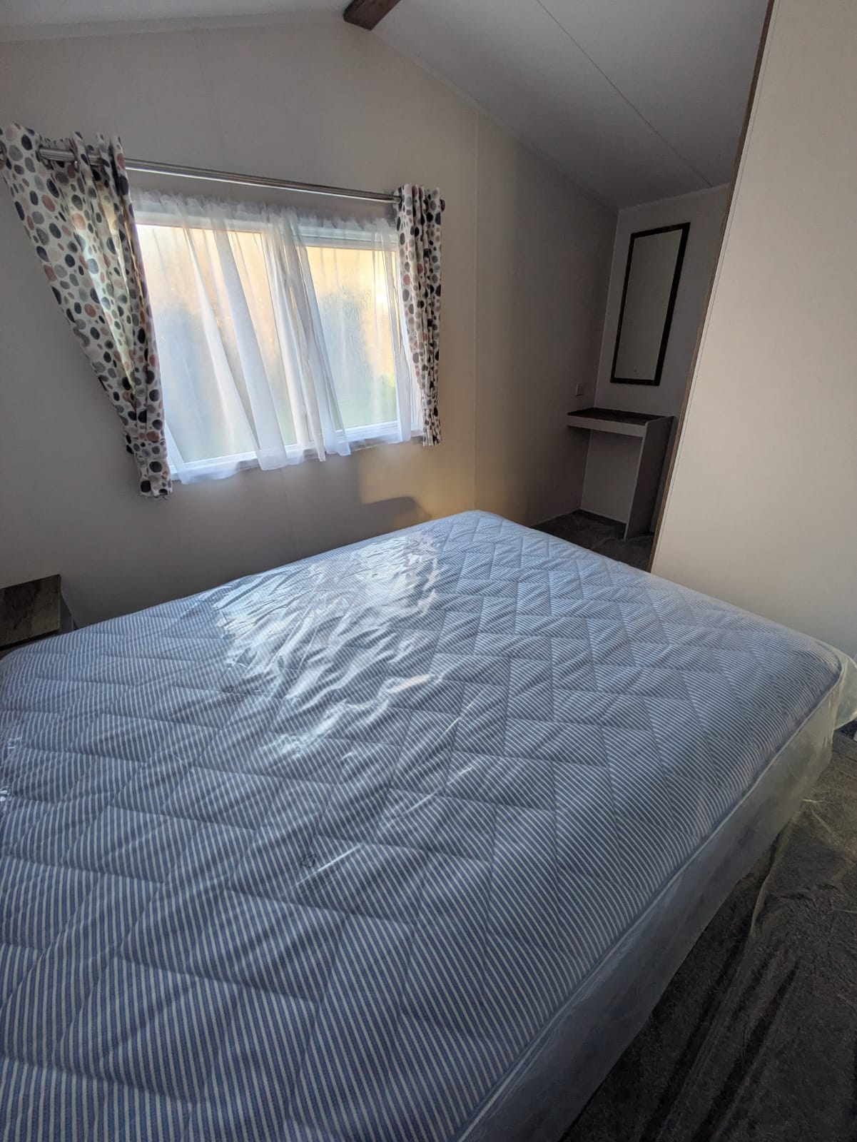 2025 Willerby Malton 35x12 2 Bed Static Caravan for Sale | Ideal Caravans Image 4